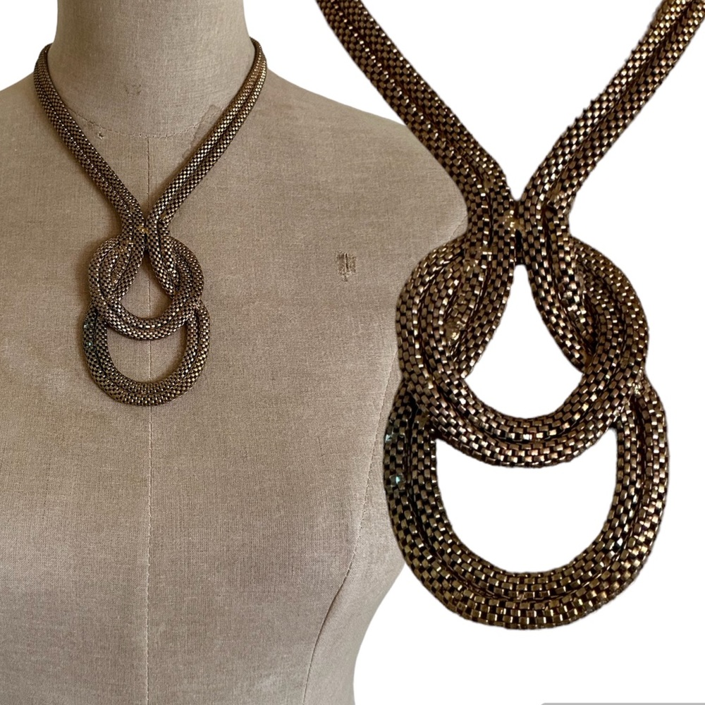 Vintage Gold Snake Chain Knot Fashion Necklace